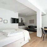 Farawayhomes #11 아파트 폰스돌프