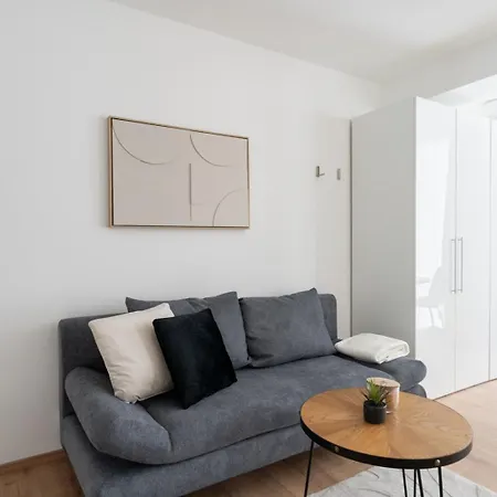 Farawayhomes #11 *