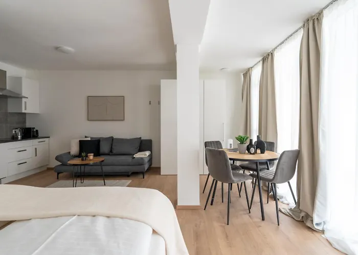 Apartment Farawayhomes #11